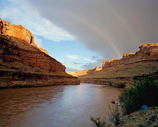 [© Green River Rainbow by Judy Hill is described with Fine Art, Color, Warm, Canyon, Desert, River Valley, Water, Horizontal, Spring, Summer, Stock, Beige, Black, Blue, Brown, Gold, Gray, Orange, Air, Blue sky, Bush, Cliff, Clouds, Streams, Rivers, Rock, Rainbows, Reflections, Boats, Utah, Lake, Mountain hit 9641 rate ]